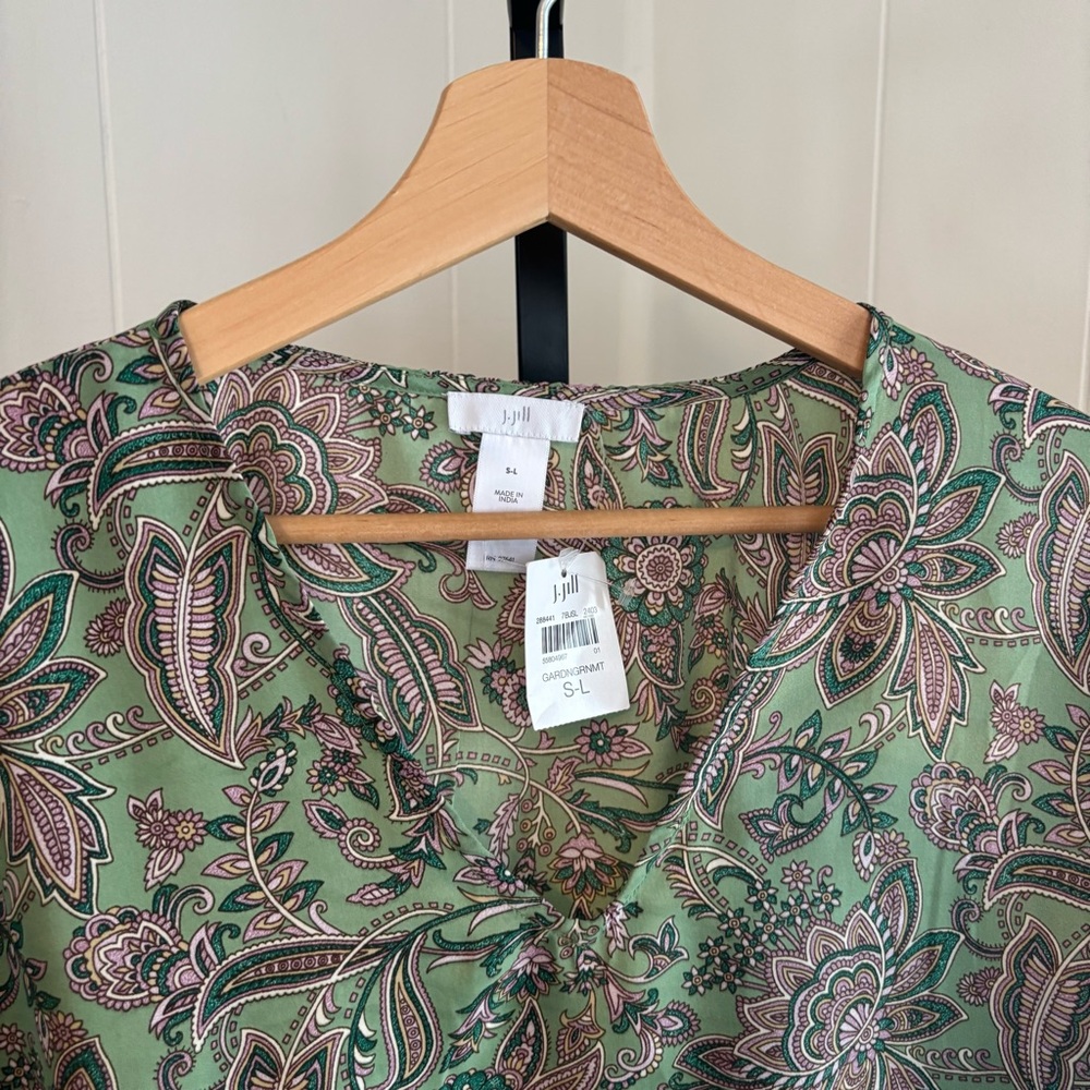 J.Jill NWT Green Paisley Floral Lightweight Poncho Top One Size S–L Resortwear